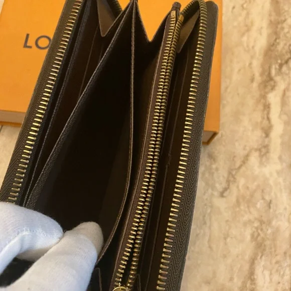 Louis Vuitton Vintage Damier Zippy Long Wallet - Rank A - Picture 7 of 9